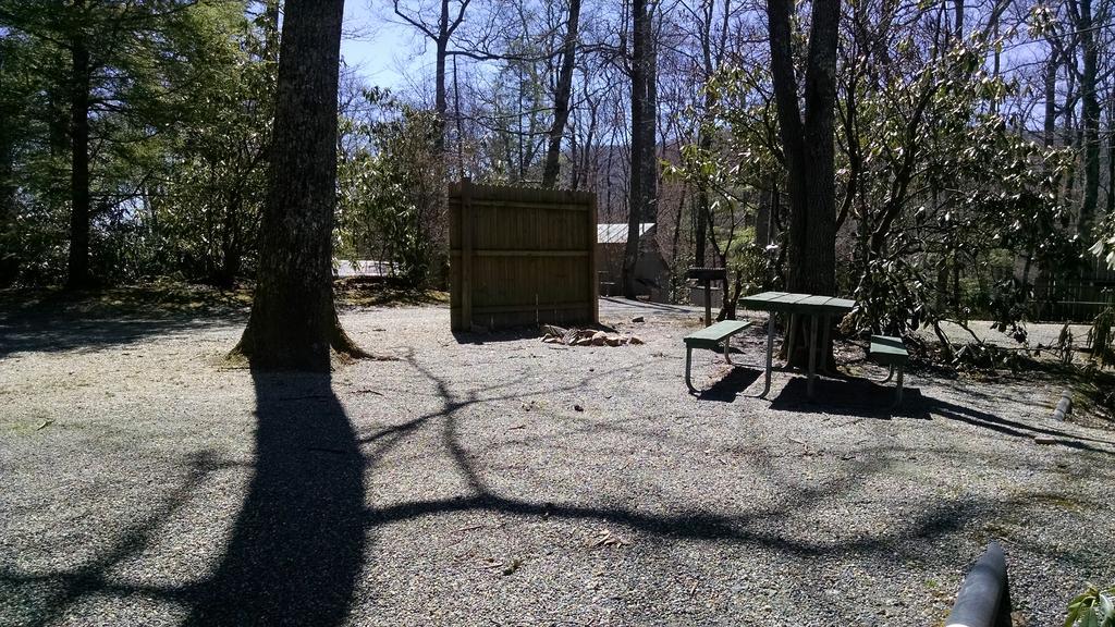 Linville Falls Campground, Rv Park, And Cabins Εξωτερικό φωτογραφία