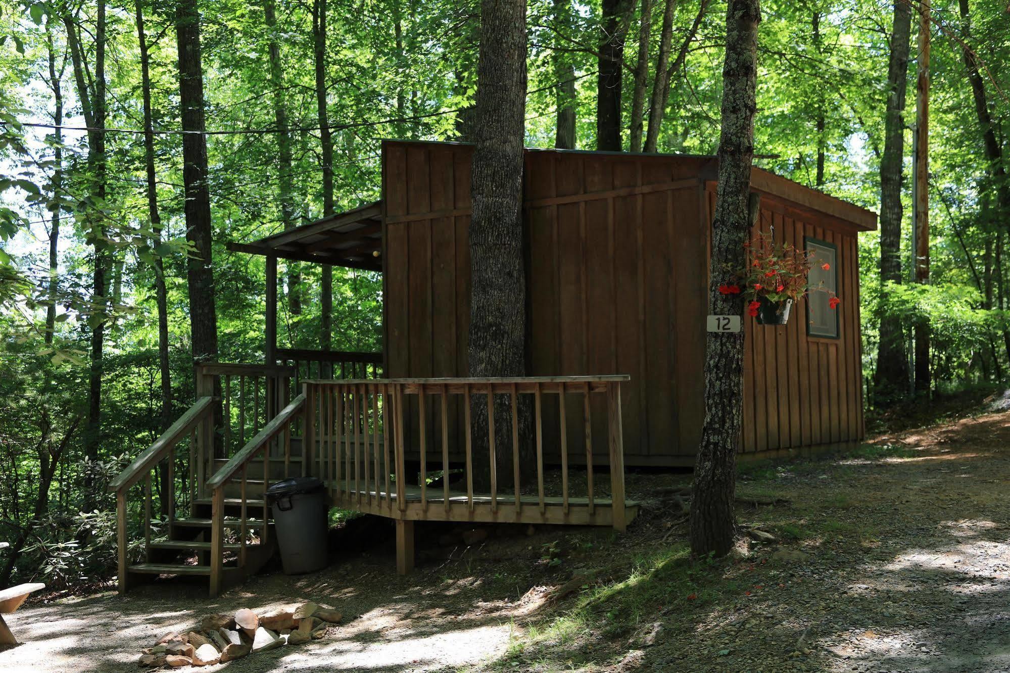 Linville Falls Campground, Rv Park, And Cabins Εξωτερικό φωτογραφία