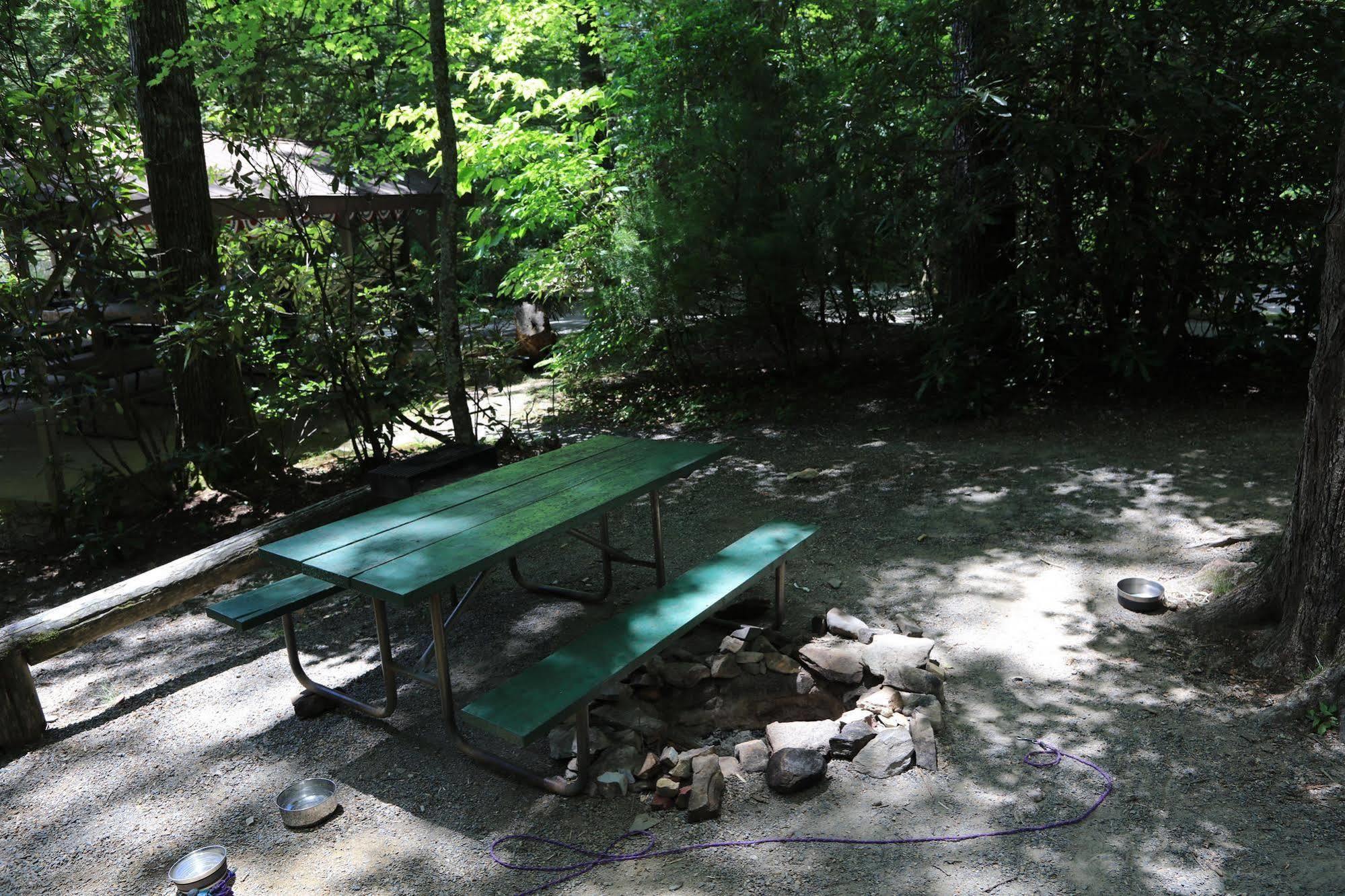 Linville Falls Campground, Rv Park, And Cabins Εξωτερικό φωτογραφία