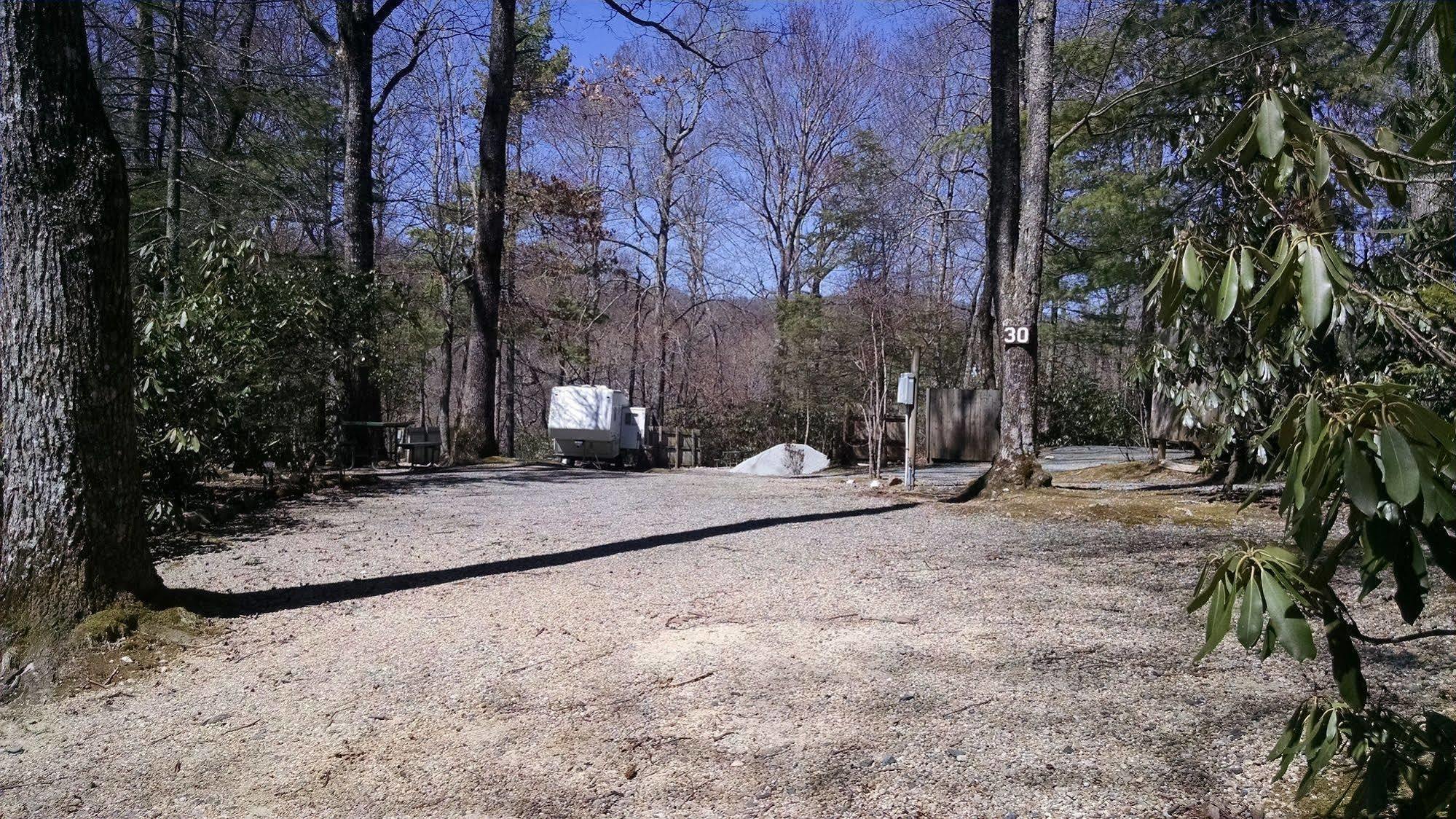 Linville Falls Campground, Rv Park, And Cabins Εξωτερικό φωτογραφία